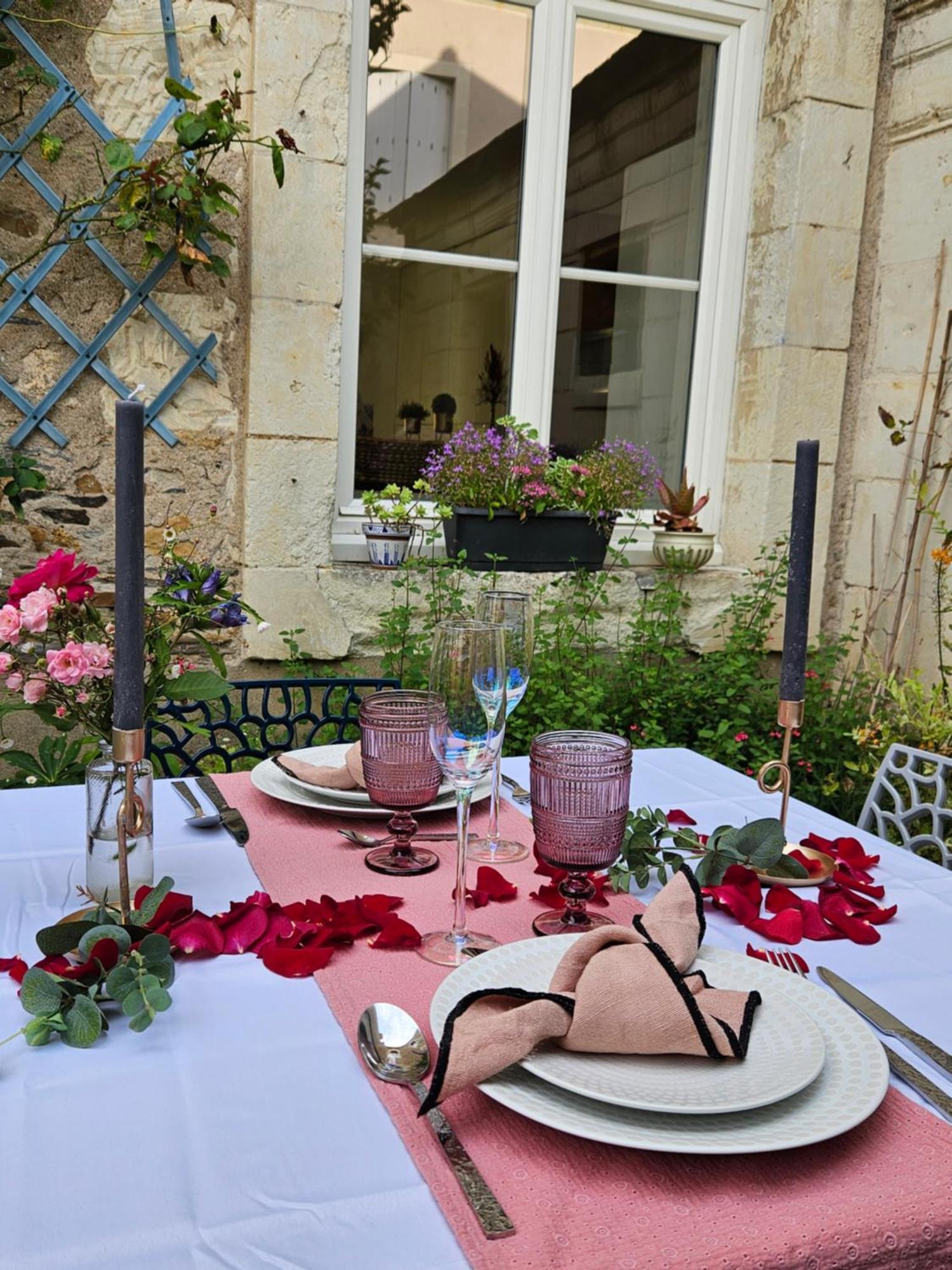 Confidences Escale A Brissac Bed & Breakfast Luaran gambar